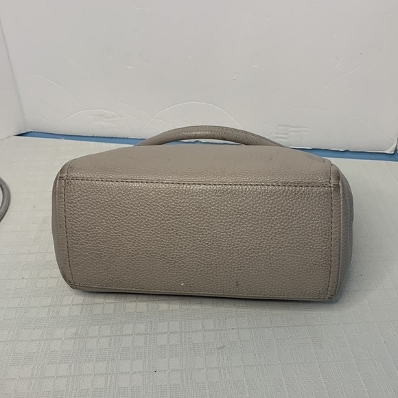 kate spade new york cobble hill little curtis leather shoulder bag in cream - Picture 6 of 11